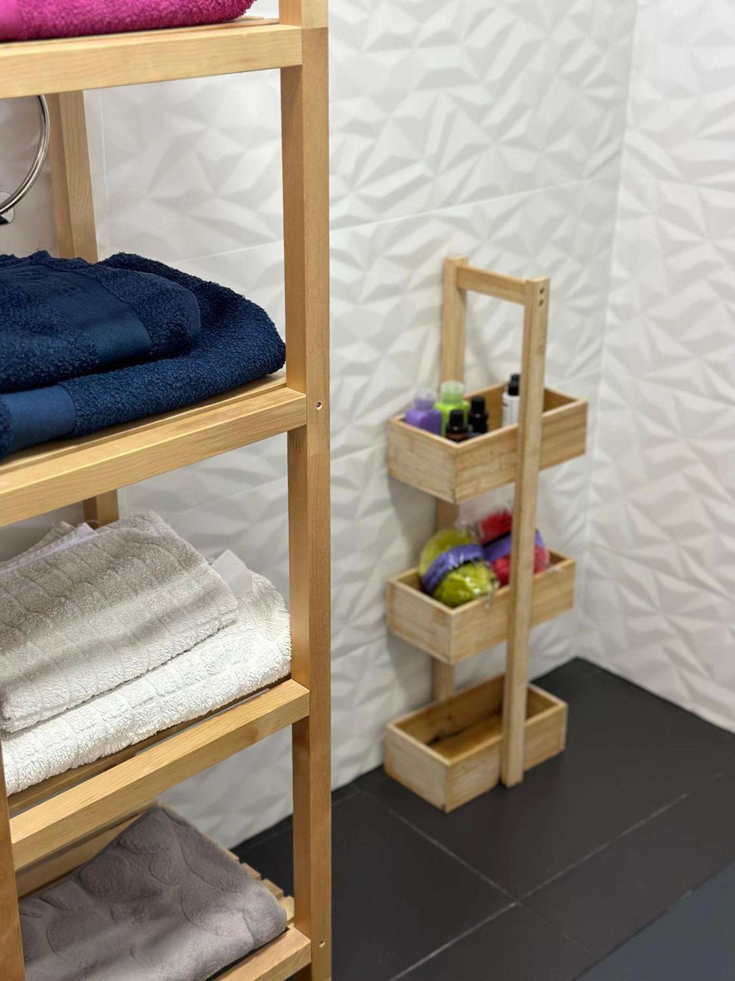 Precioso Estudio En Malasana Madrid Luaran gambar